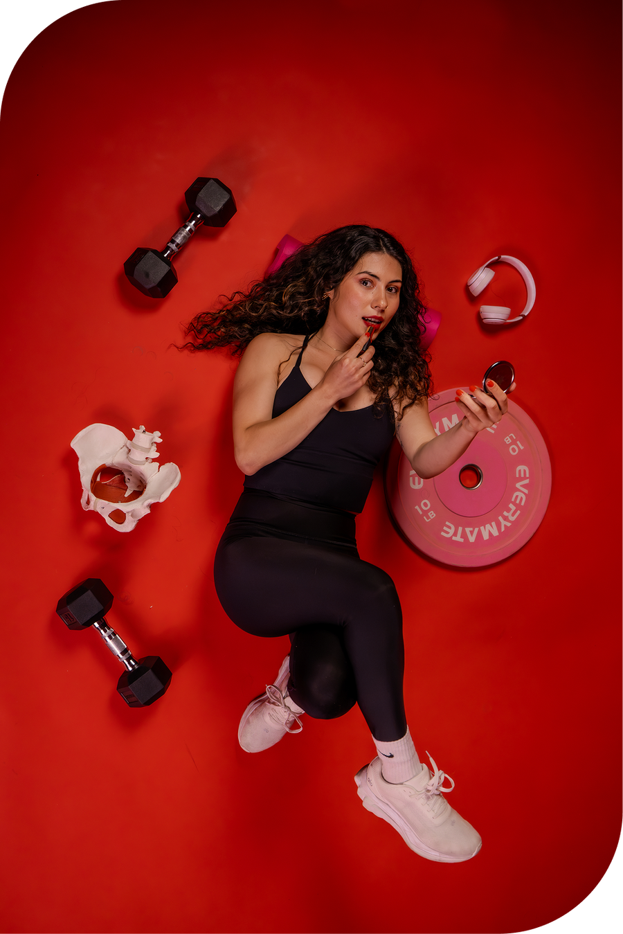 STRONG 
IS SEXY